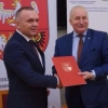 Marszałek województwa warmińsko-mazurskiego podpisał umowy na dofinansowanie lokalnych targowisk.